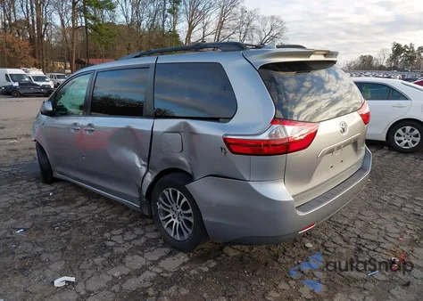 2018 Toyota Sienna Xle 8 Passenger z USA, uszkodzony, nr VIN 5TDYZ3DC7JS959182